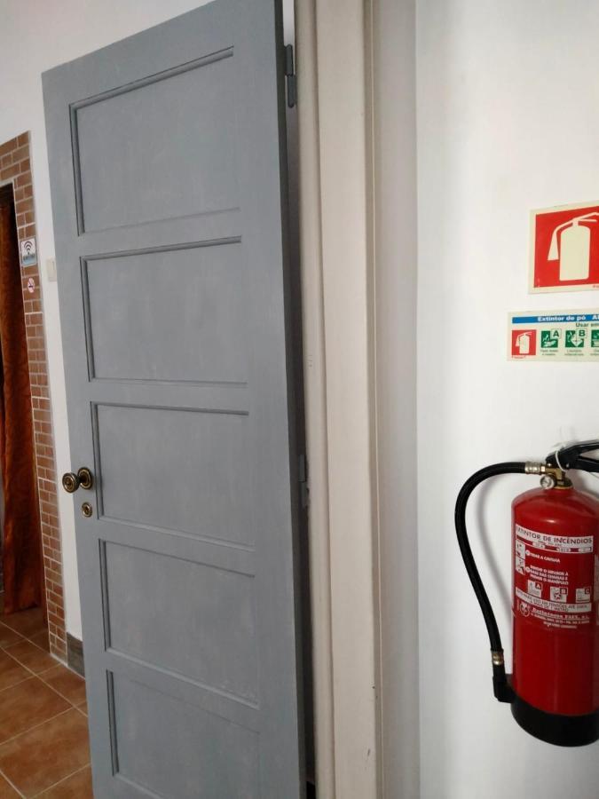 Casa Terra Cota - Almada Apartment Bagian luar foto