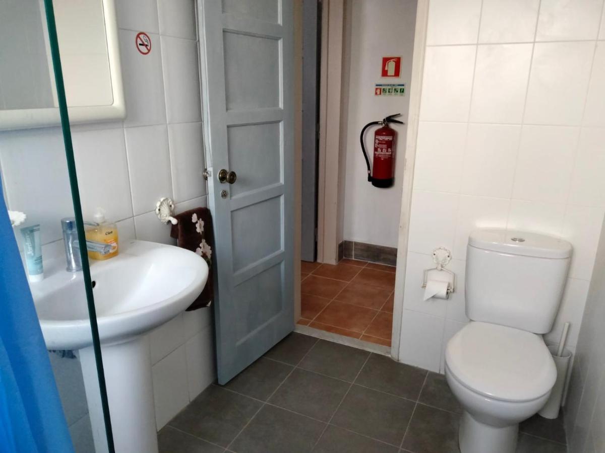 Casa Terra Cota - Almada Apartment Bagian luar foto